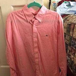 2 Slim fit Vineyard Vines dress shirts!